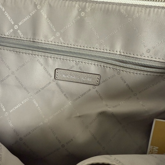 White and Grey MK Pattern Michael Kors Medium Sized Purse - Picture 6 of 10